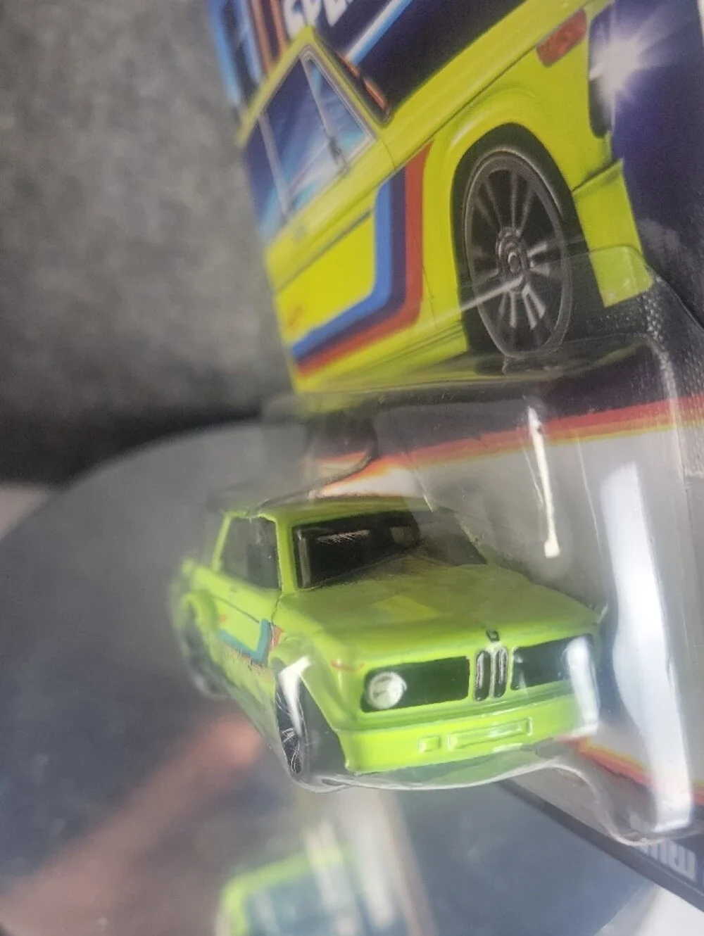 Hot Wheels neon speeders